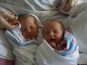 dayone-1.jpg (67425 bytes)